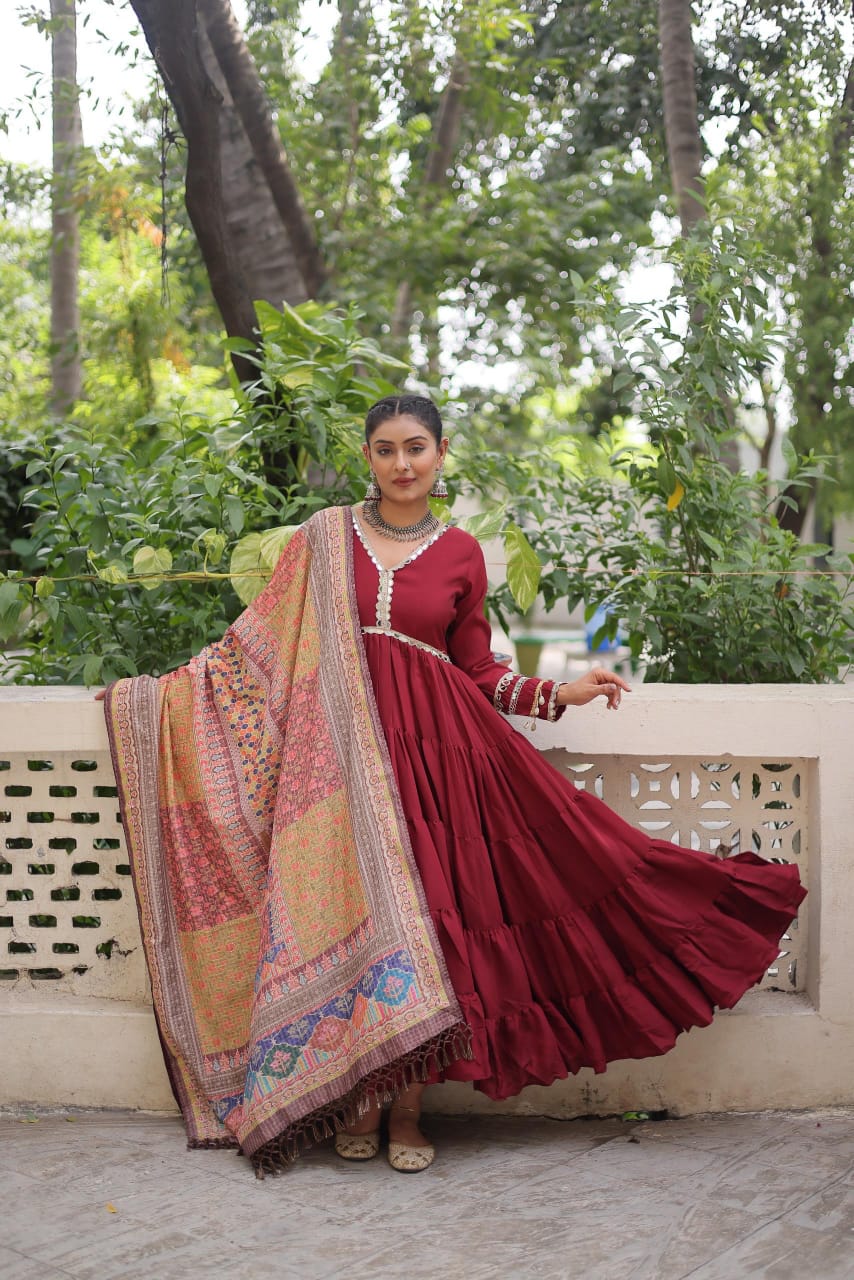 LW 9275 Wine Roman Fabrics Gown - view 7