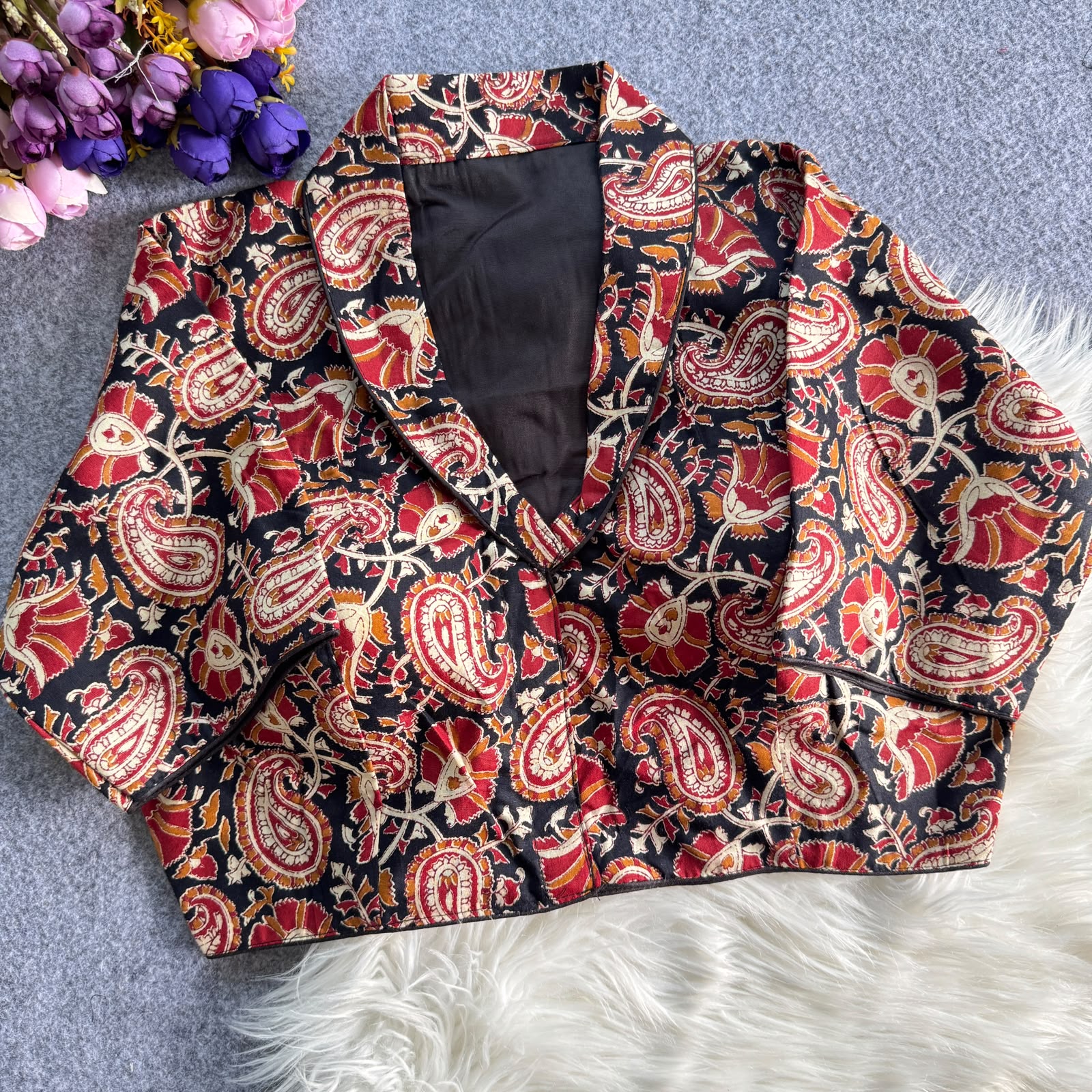Collar Special Kalamkari Cotton Blouse - view 4