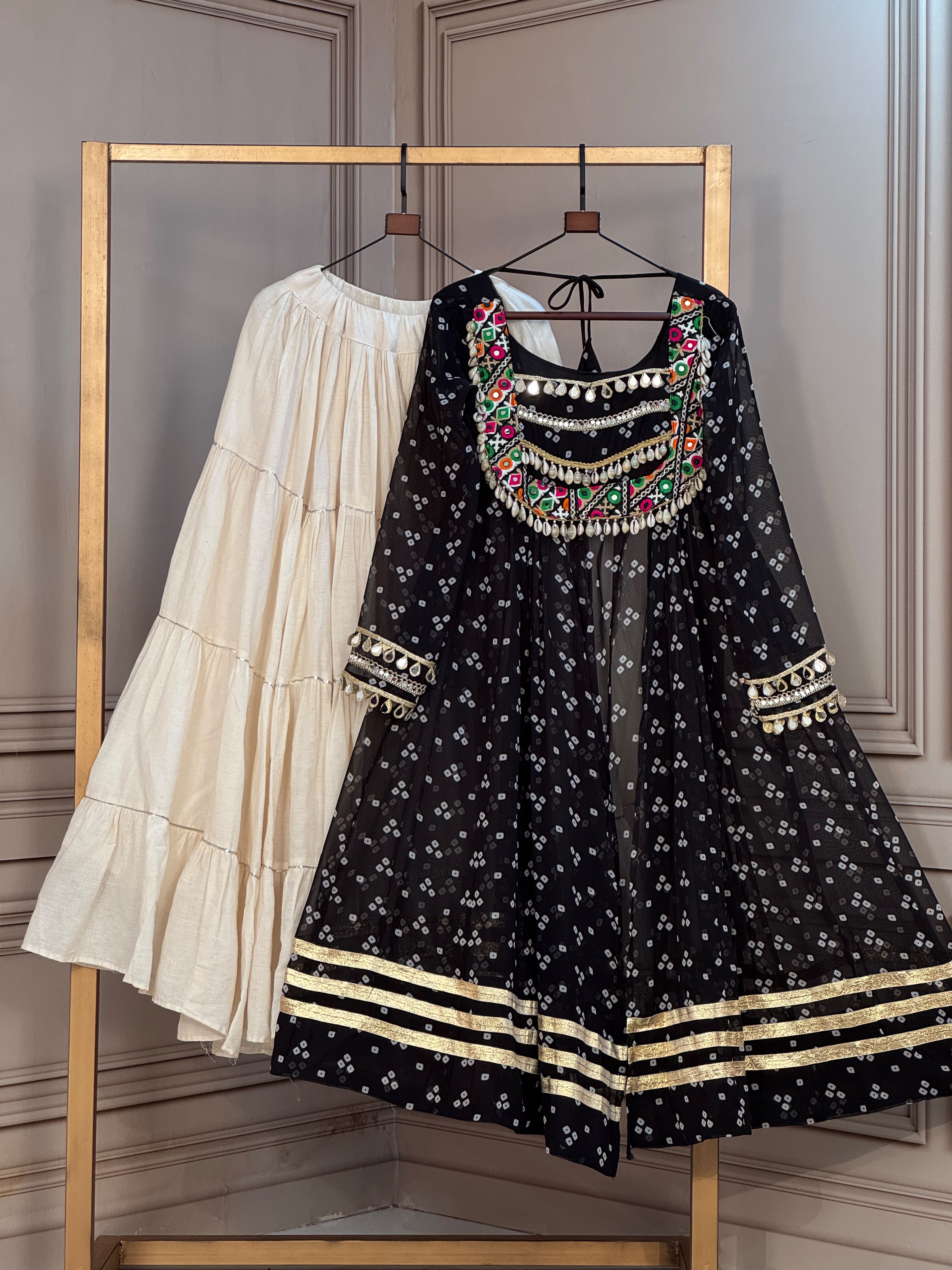 KA 5081 White Bandhni Lehenga Choli - view 4
