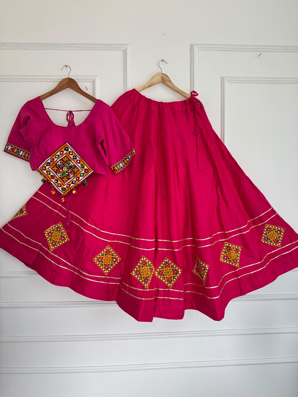 Kutchi Chaniyacholi Reyon Cotton Lehenga Choli - view 9