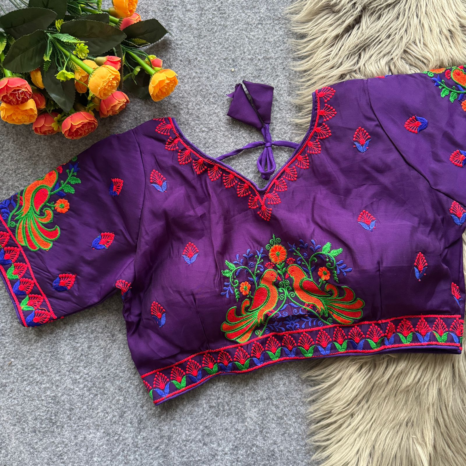 Lovebirds Embroidery Works Roman Cotton Blouse - view 4