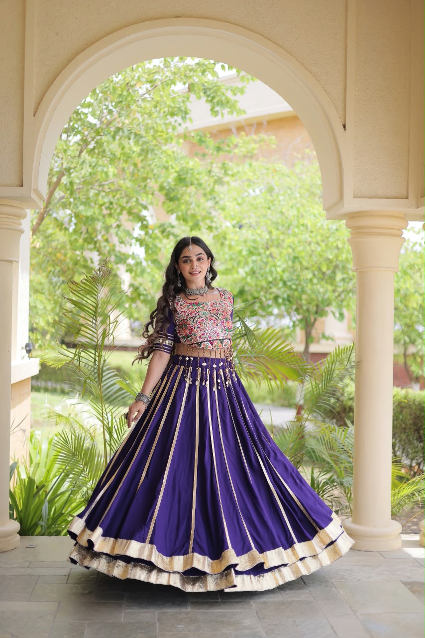 LW 7184 Maroon 14 Kg Reyon Lehenga Choli - view 2