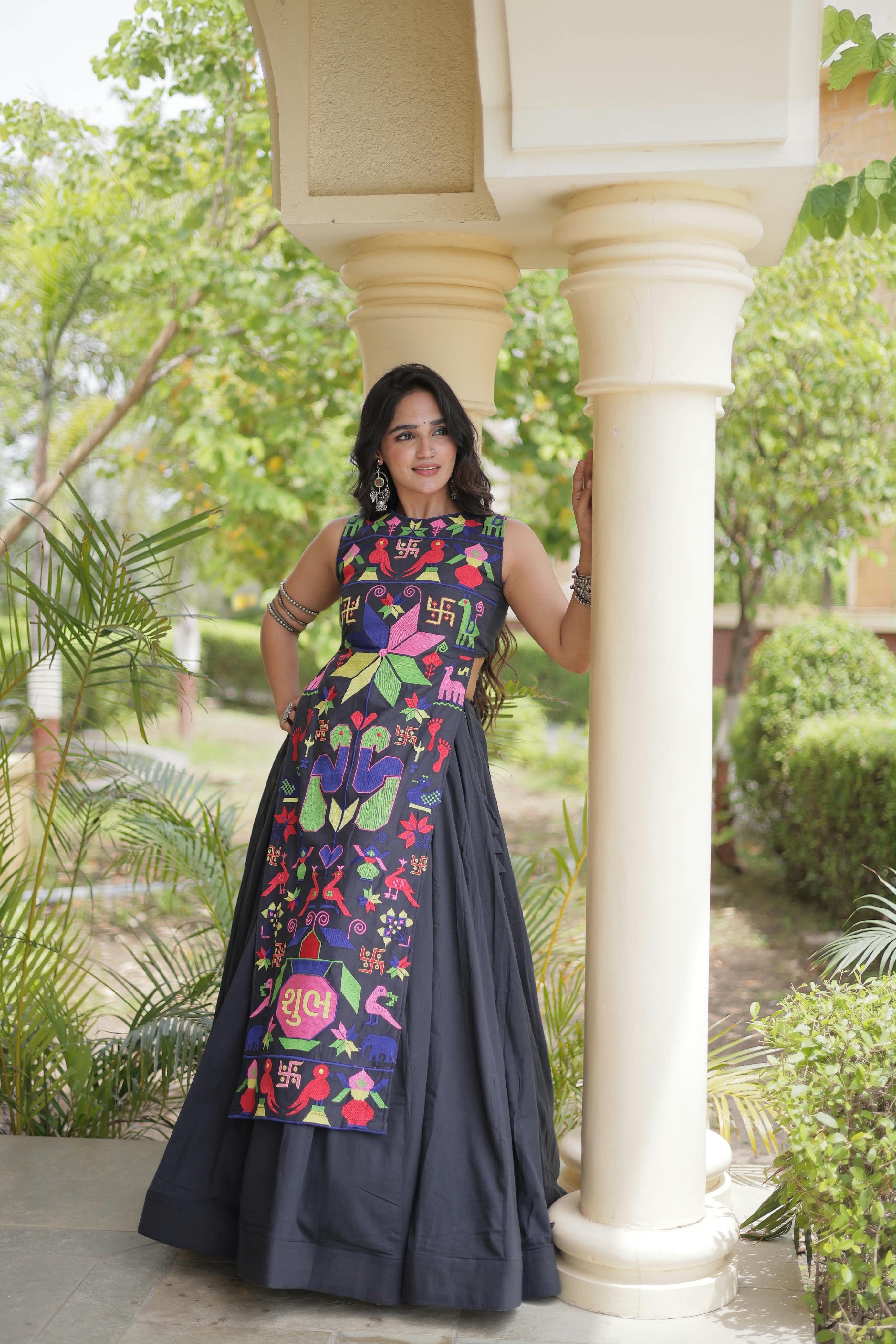 LW 7188 Black Cora Cotton Design - view 2