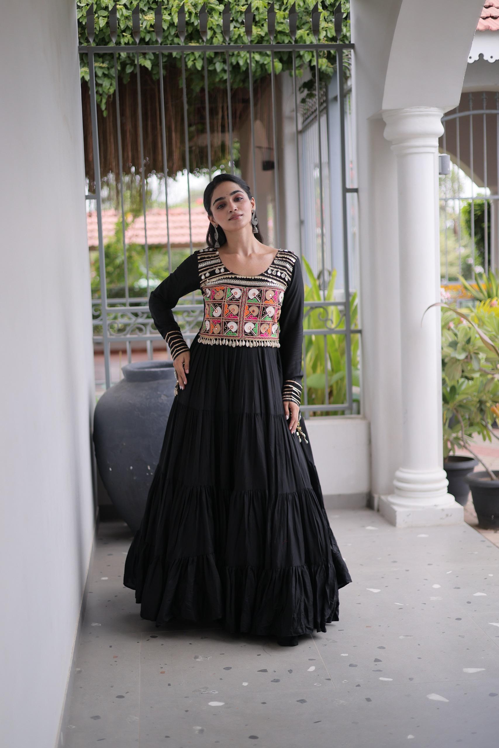 LW 9344 Maroon 14 Kg Reyon Gown Design - view 2