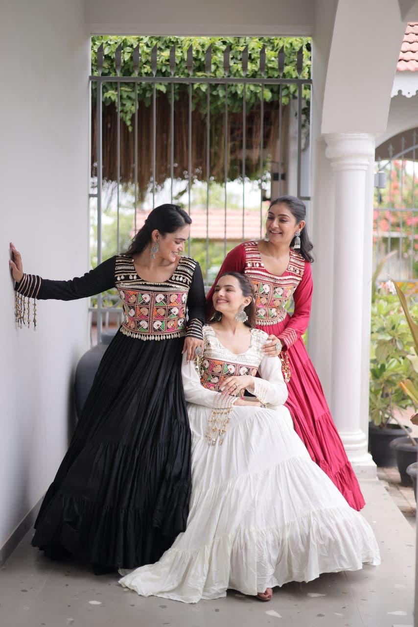 LW 9344 Maroon 14 Kg Reyon Gown Design - view 5