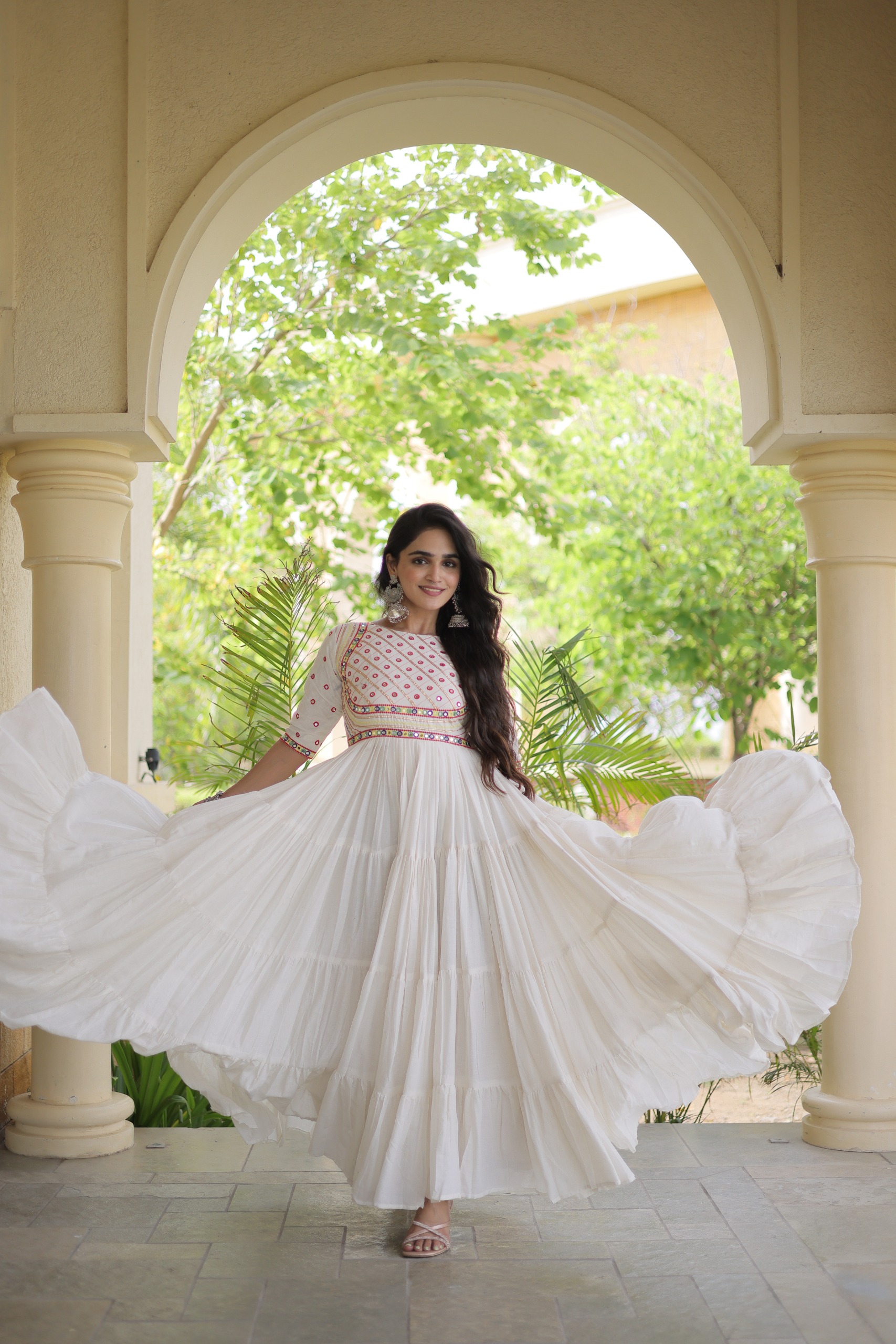 LW 9346 Black Kora Cotton Gown Design - view 2